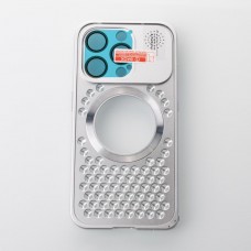 Металлический чехол MagSafe AROMA PERFORATED METAL для iPhone 15 Pro серебряный